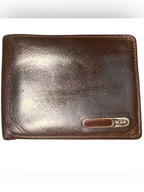 Tumi Men Wallet